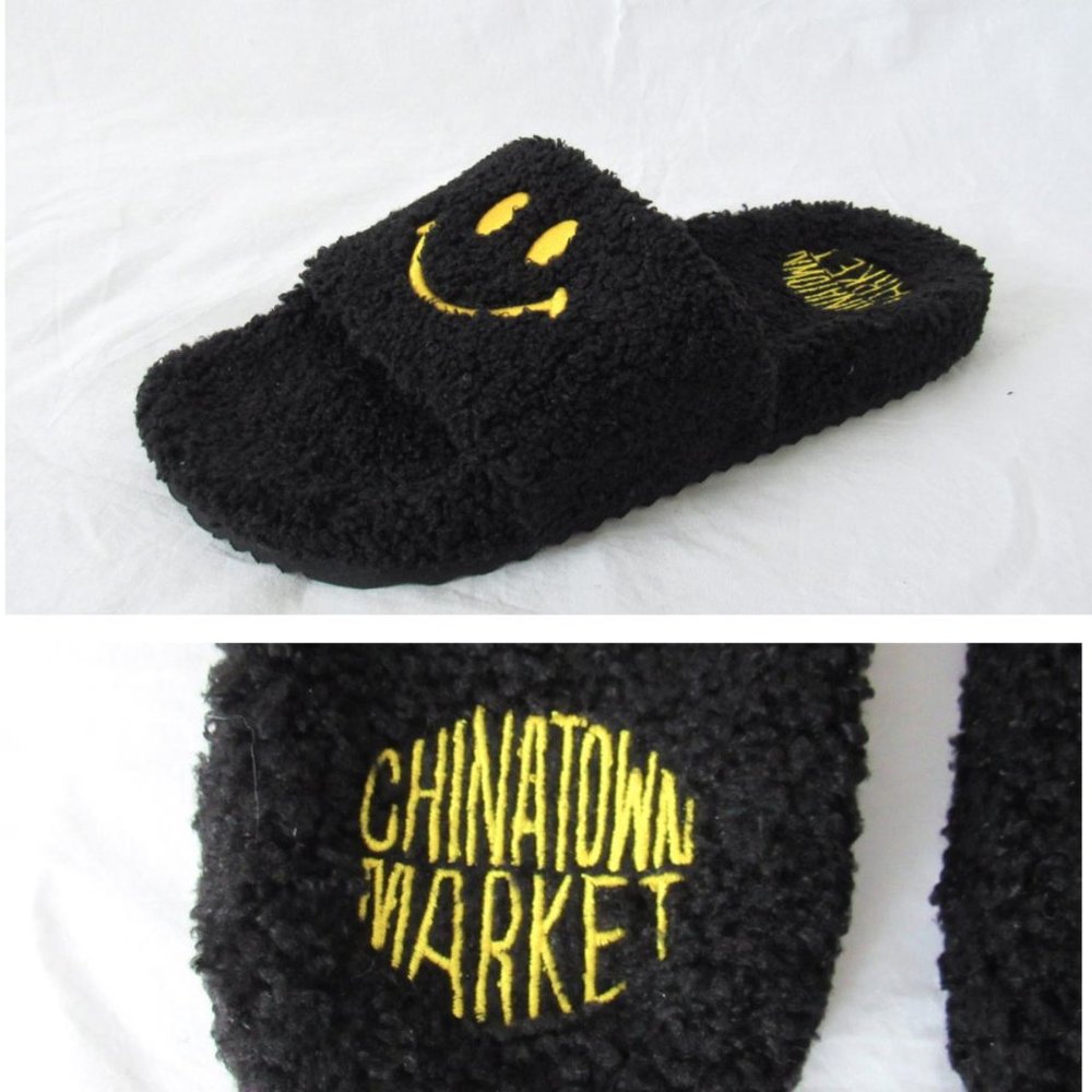 CHINATOWN MARKET 'Smiley' Black Sherpa Slides Shearling Black Slide Sandals SZ L